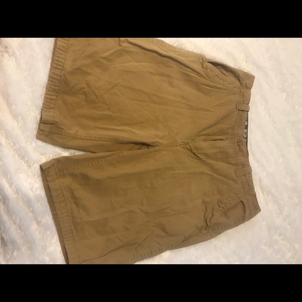 Men’s Arizona Khaki Shorts